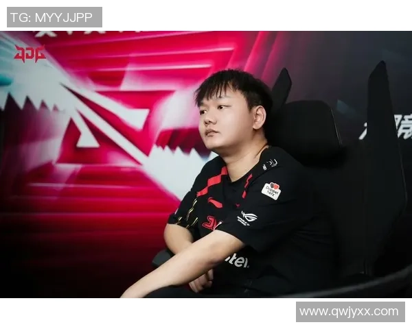 聚焦英雄联盟：探讨JDG战队在比赛中的意识与策略分析